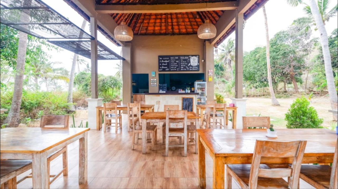 Apit Lawang Villas & Resto Batununggul Εξωτερικό φωτογραφία