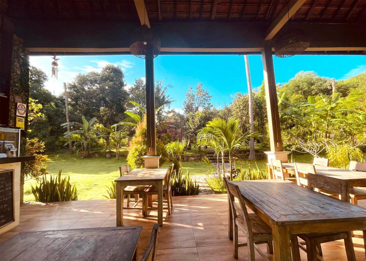 Apit Lawang Villas & Resto Batununggul Εξωτερικό φωτογραφία