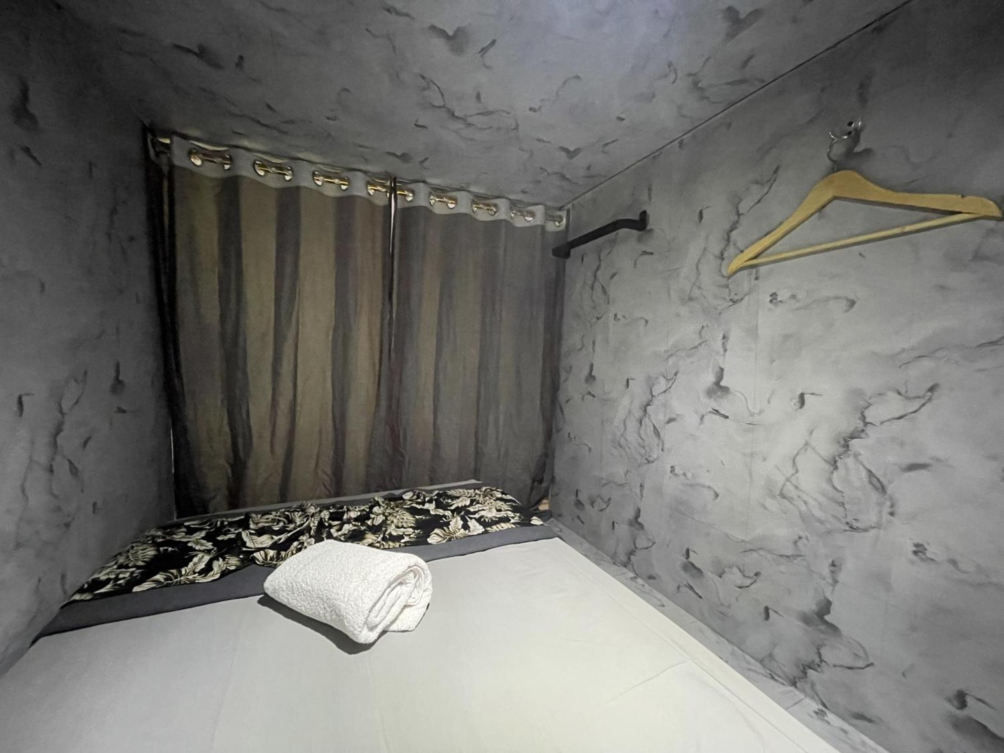 Apit Lawang Villas & Resto Batununggul Εξωτερικό φωτογραφία