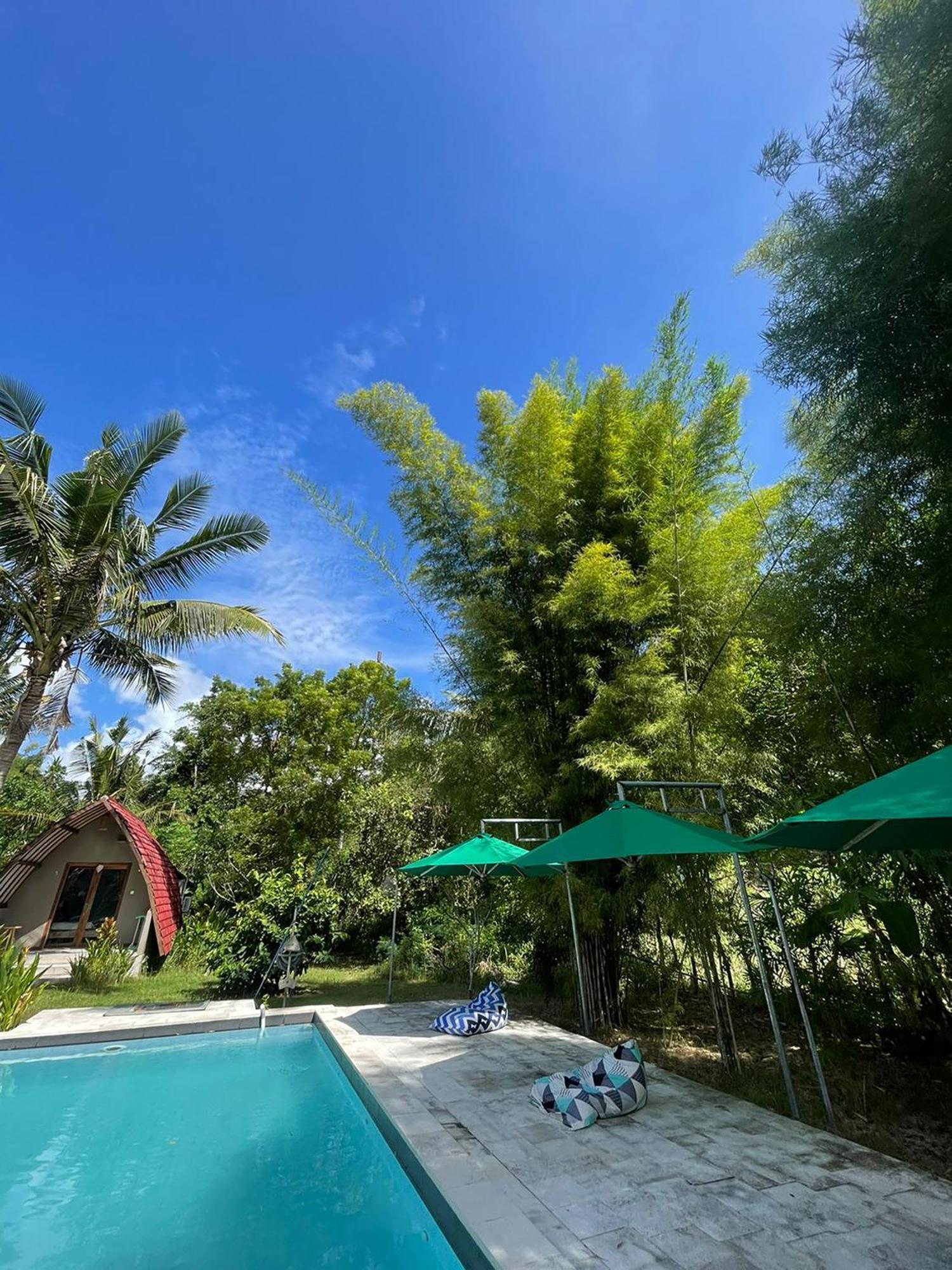 Apit Lawang Villas & Resto Batununggul Εξωτερικό φωτογραφία