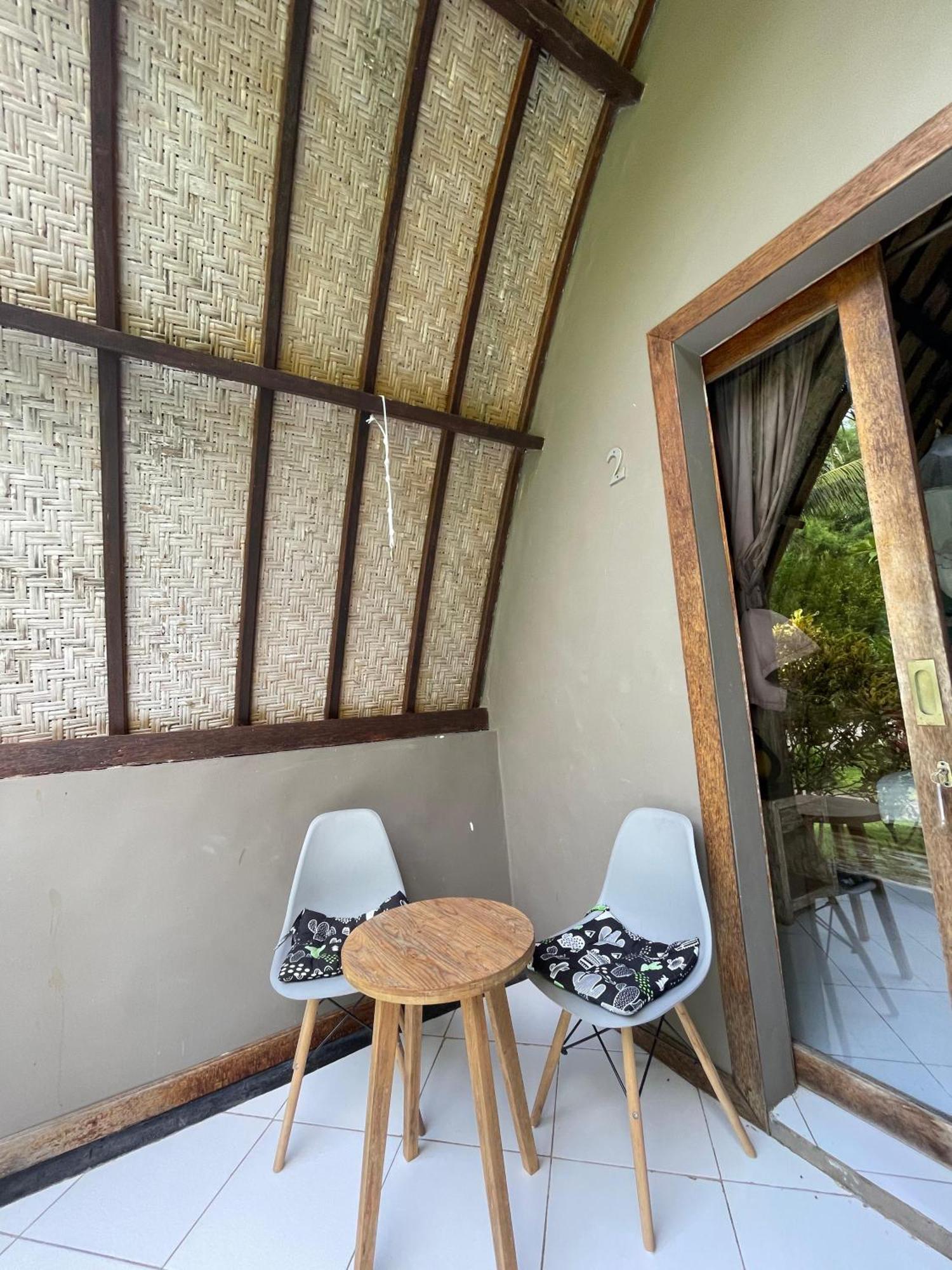 Apit Lawang Villas & Resto Batununggul Εξωτερικό φωτογραφία